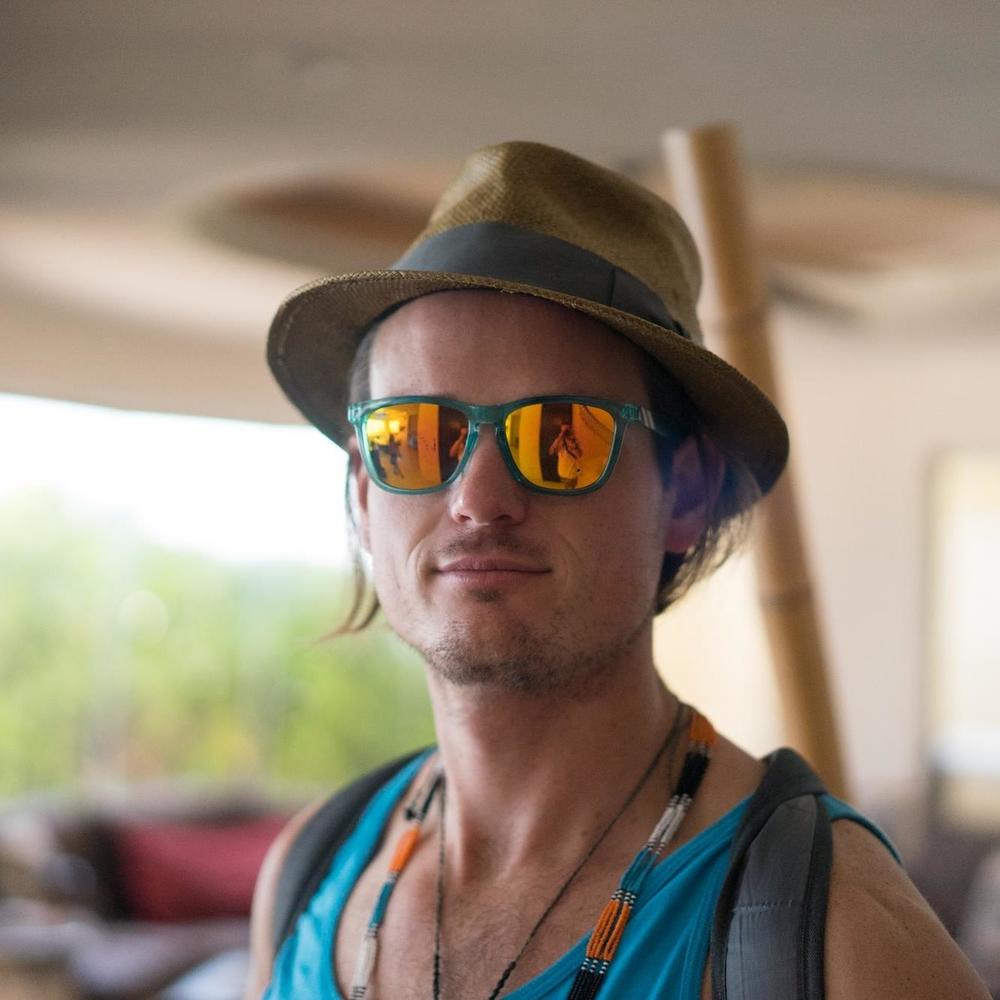 Meet your Posher, James